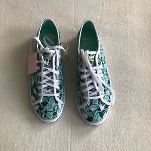 Ked’s sneakers
